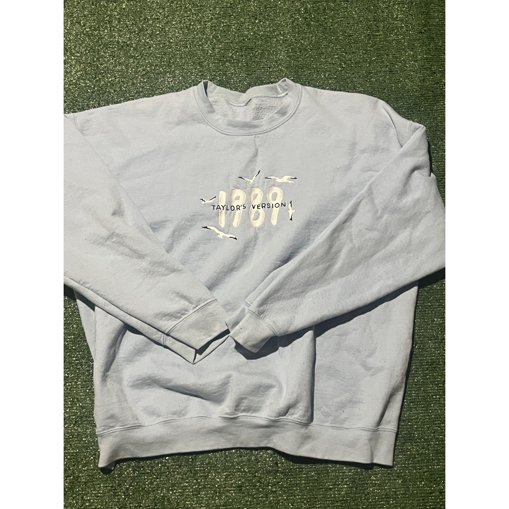 taylor swift 1989 seagull sweatshirt
